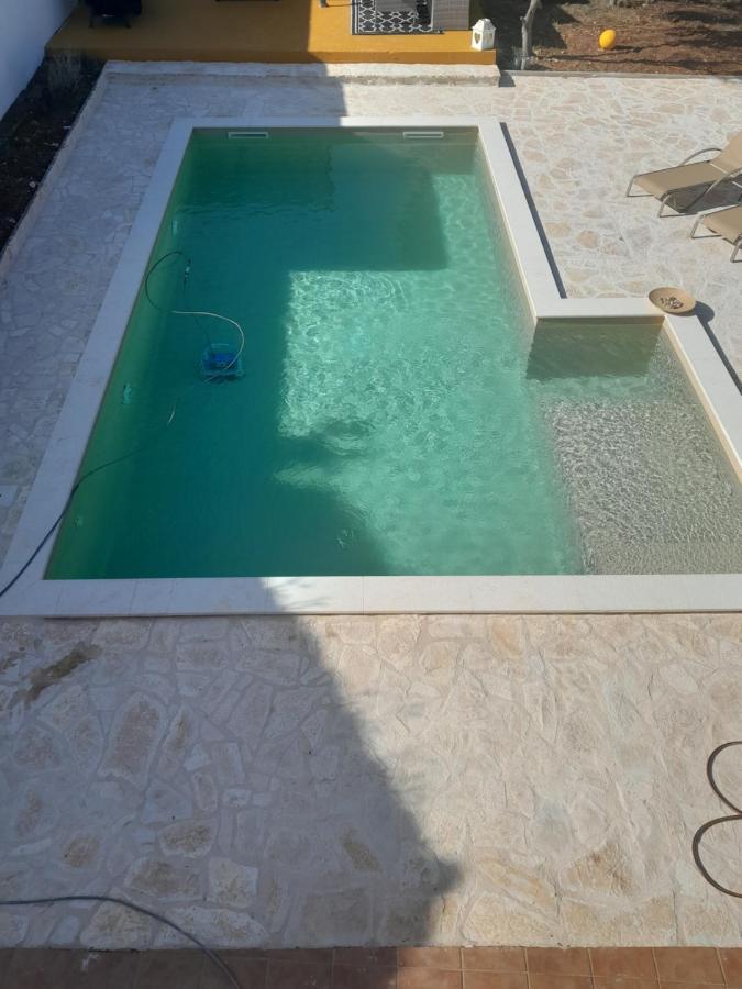 Caliente Apartments Vir B Exterior photo