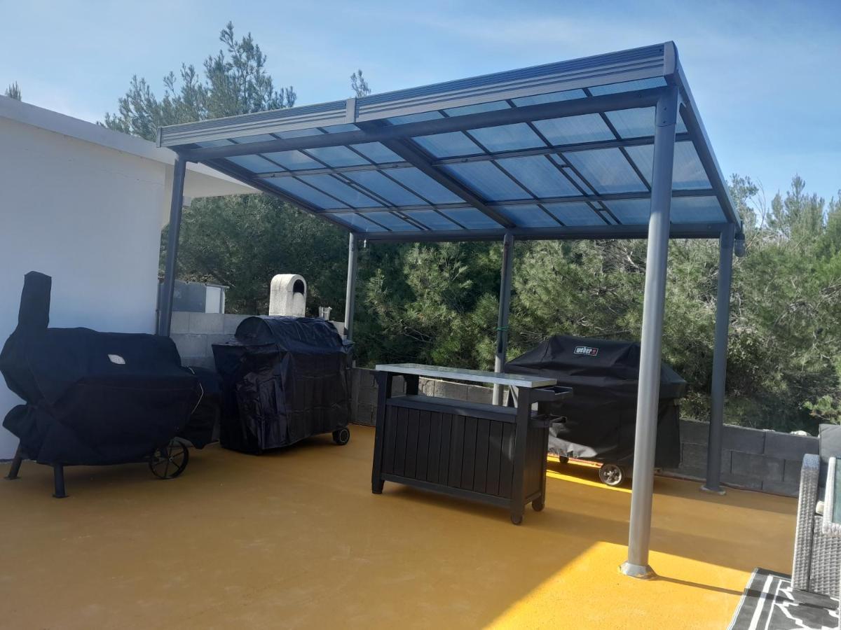 Caliente Apartments Vir B Exterior photo